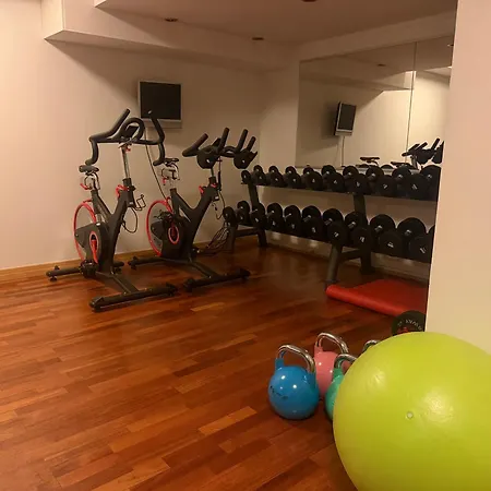 Bjorndalenhytta بيت للعطل